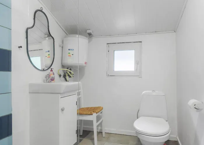 2 Bedroom Amazing In Kolind
